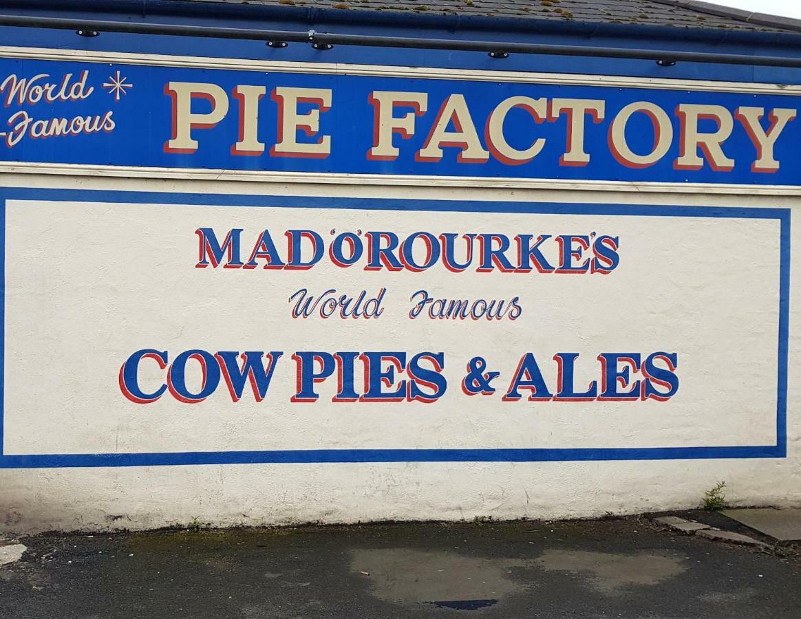 Mad O'Rourkes Pie Factory Hotel Dudley Exterior photo